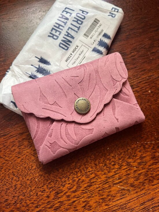 Portland Leather Handbags - Portland Leather hollyhock pink mini daisy wallet NWT